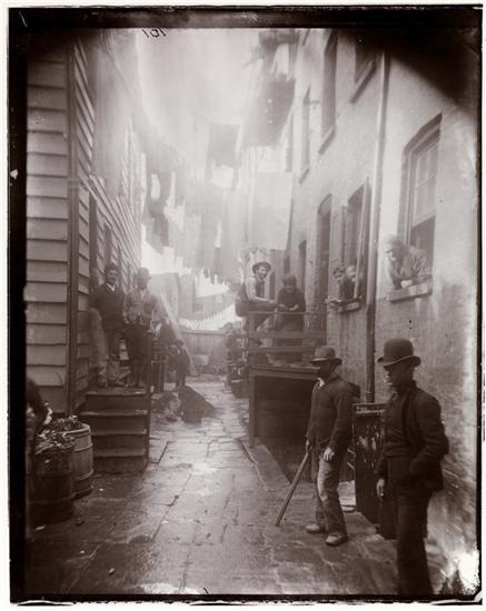 Bandit's Roost 59 1/2 Mulberry Street (1890) by Jacob Riis